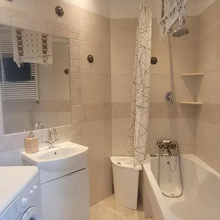 Przytulne, Jasne 40m2 Na Starej Pradze, 3min Do M